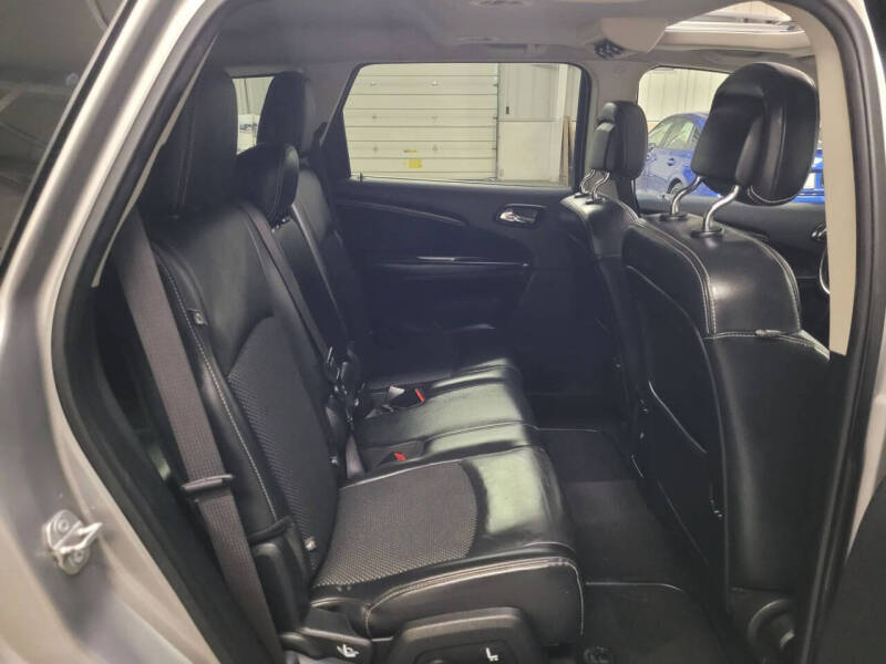 2020 Dodge Journey Crossroad