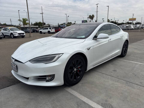 2020 Tesla Model S Performance