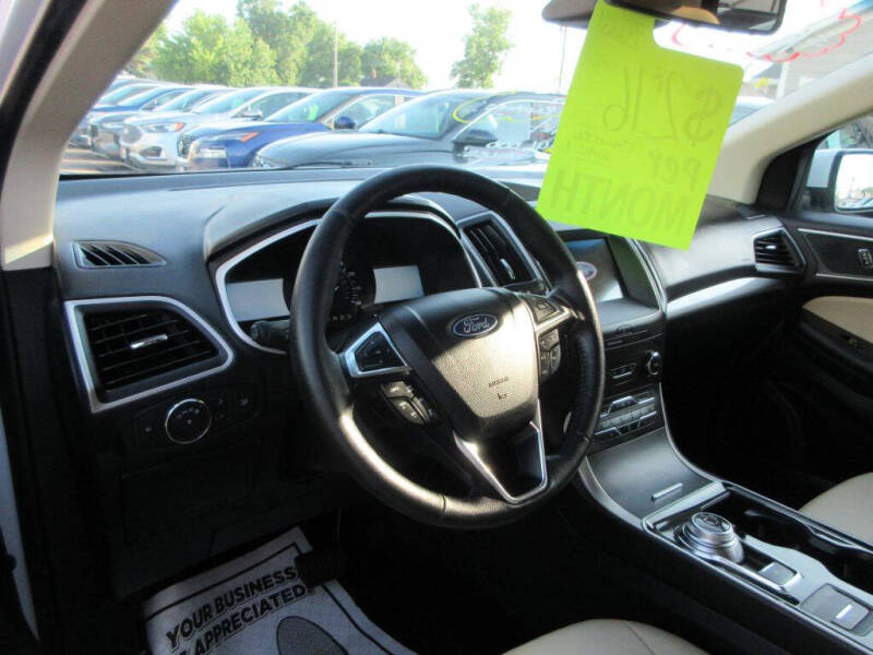 2020 Ford Edge SEL