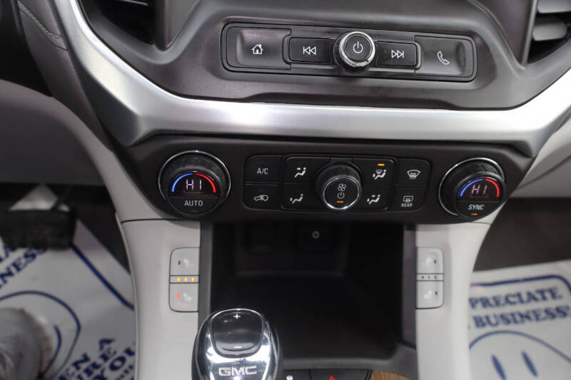 2018 GMC Acadia SLE-2