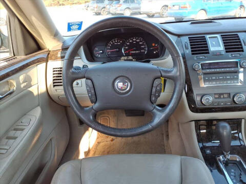 2010 Cadillac DTS Luxury Collection