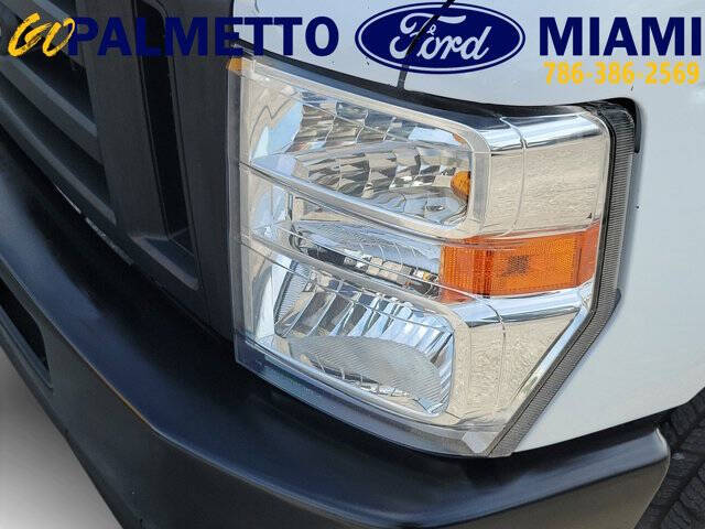 2022 Ford E-Series