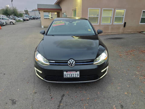 2019 Volkswagen e-Golf SEL Premium