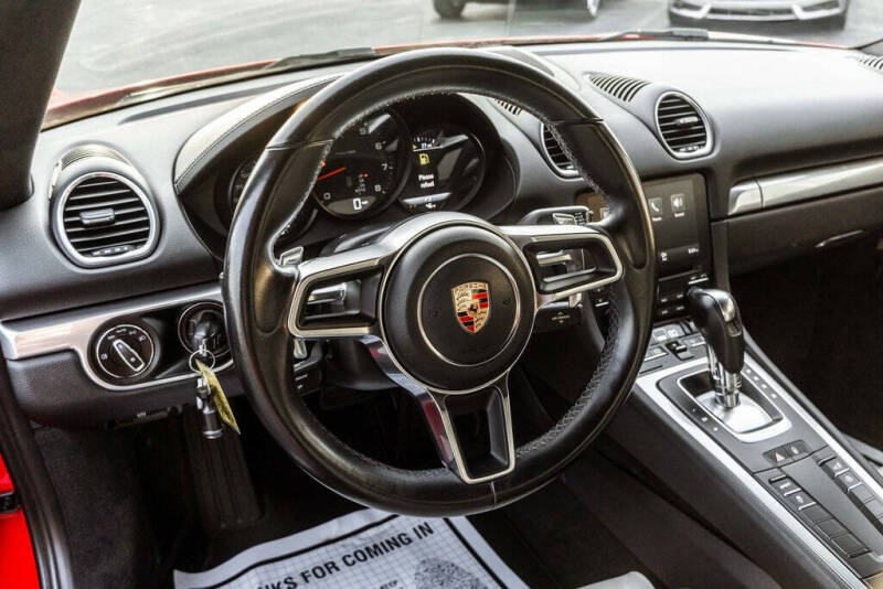 2018 Porsche 718 Cayman