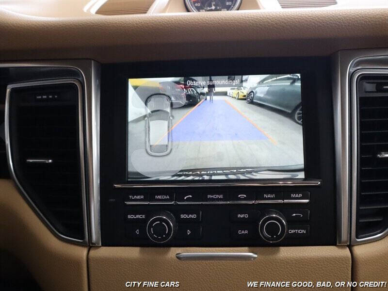 2016 Porsche Macan S