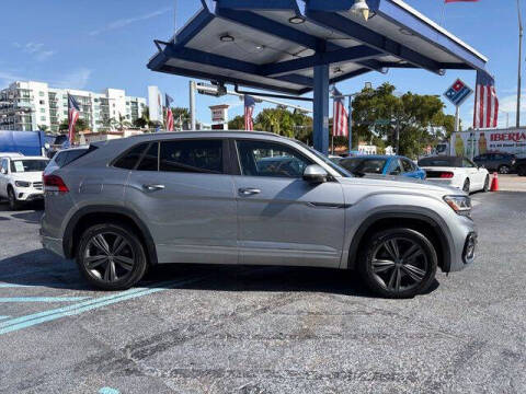 2021 Volkswagen Atlas Cross Sport V6 SE R-Line