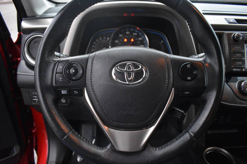 2015 Toyota RAV4 Limited photo 23