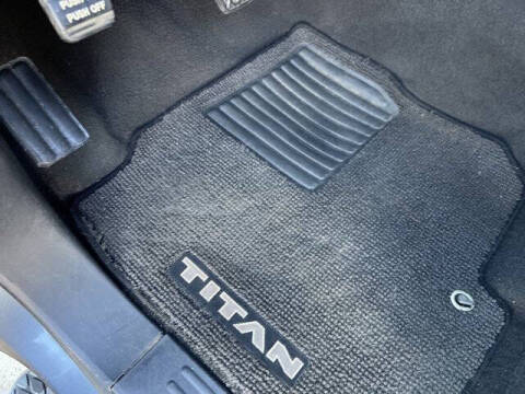 2019 Nissan Titan SV