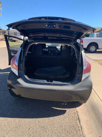 2016 Toyota Prius c Two