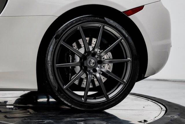 2013 McLaren MP4-12C Spider