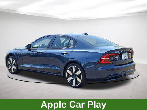 2024 Volvo S60 Recharge T8 Plus Dark Theme