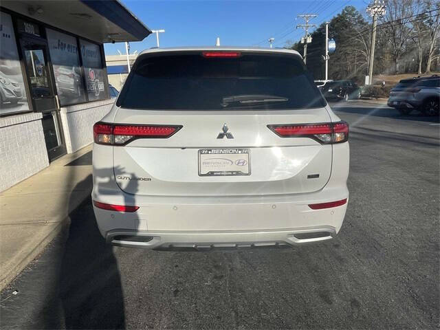 2022 Mitsubishi Outlander SEL