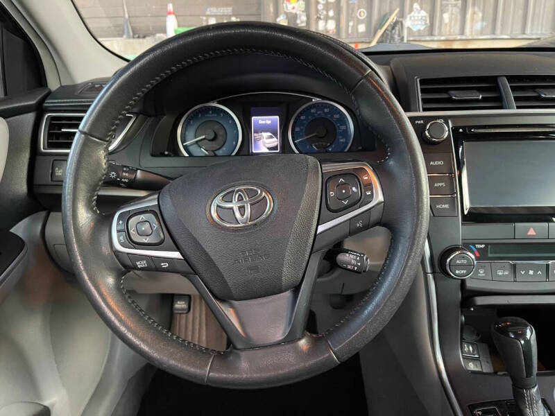 2015 Toyota Camry XLE