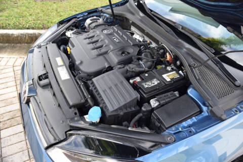 2015 Volkswagen Golf TDI SE