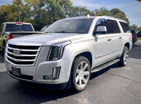 2020 Cadillac Escalade ESV for sale at GABBY'S AUTO SALES in Valparaiso IN