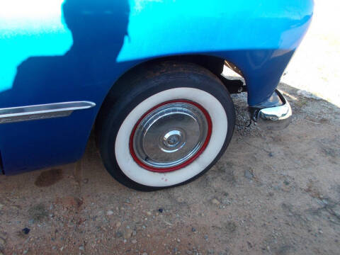 1949 Ford Deluxe