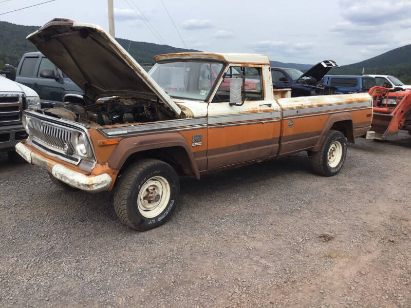 1973 Jeep J-4000