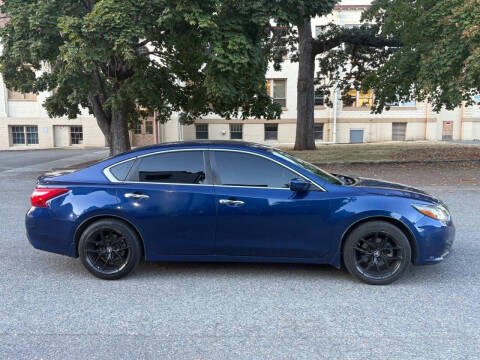 2016 Nissan Altima 2.5 SR