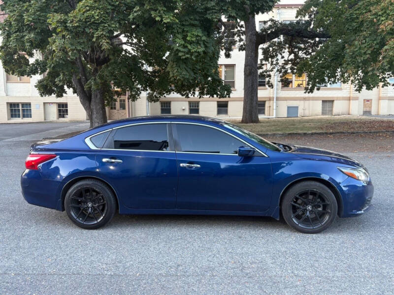 2016 Nissan Altima 2.5 SR