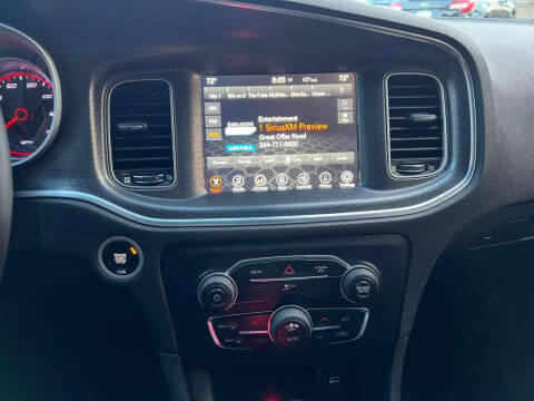 2017 Dodge Charger SXT