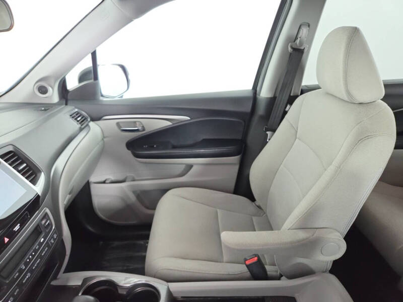 2017 Honda Pilot EX