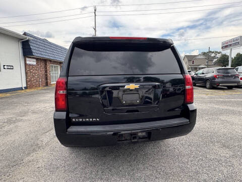 2018 Chevrolet Suburban LT