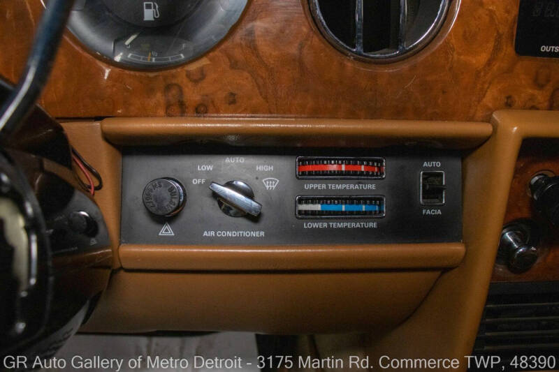 1982 Rolls-Royce Silver Spirit