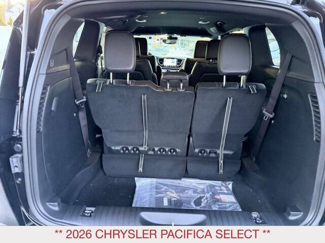 2026 Chrysler Pacifica Select