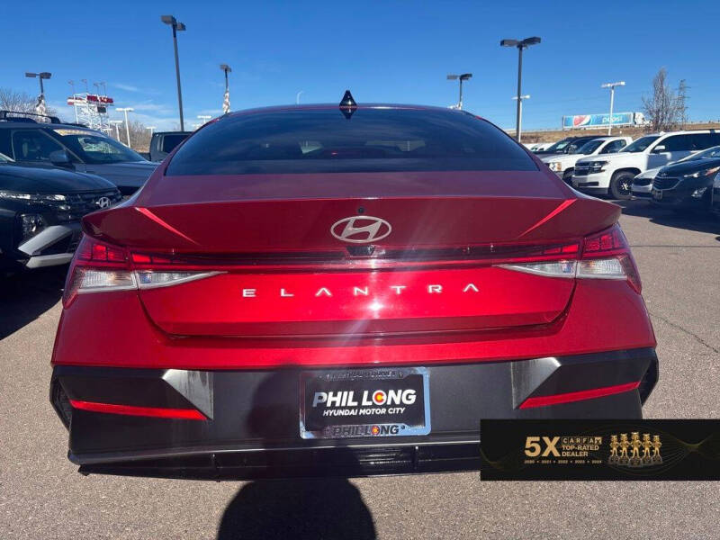 2024 Hyundai Elantra SEL