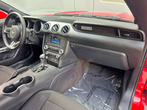 2015 Ford Mustang V6