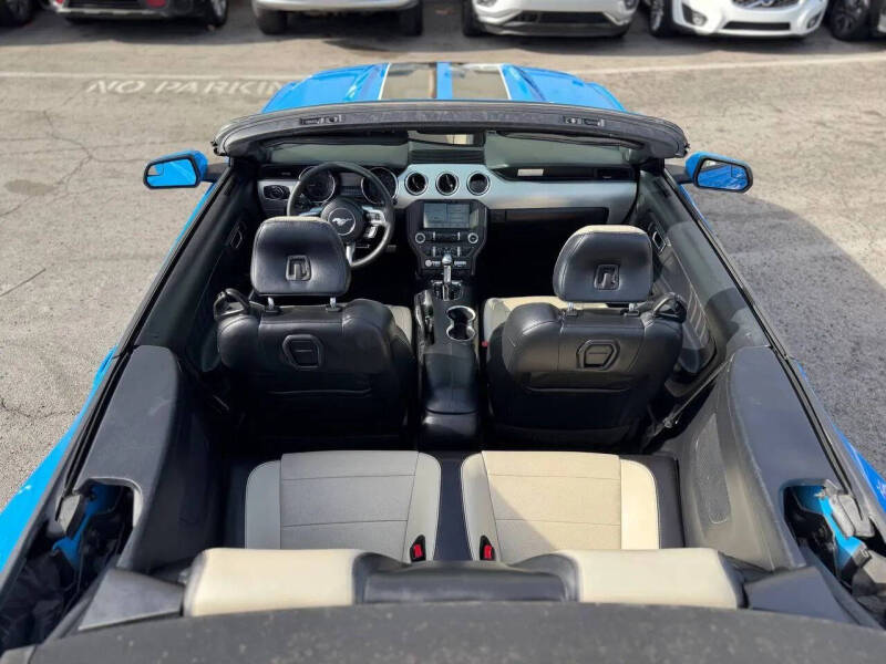 2017 Ford Mustang EcoBoost Premium