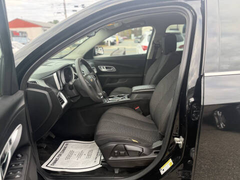 2017 Chevrolet Equinox LS