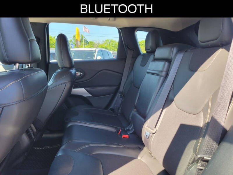 2018 Jeep Cherokee Latitude Plus