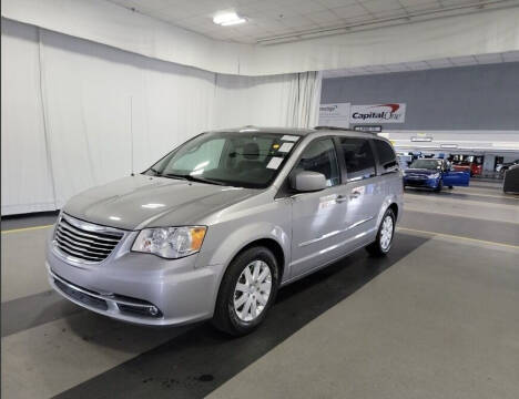 2015 Chrysler Town and Country for sale at 615 Auto Group in Fairburn GA