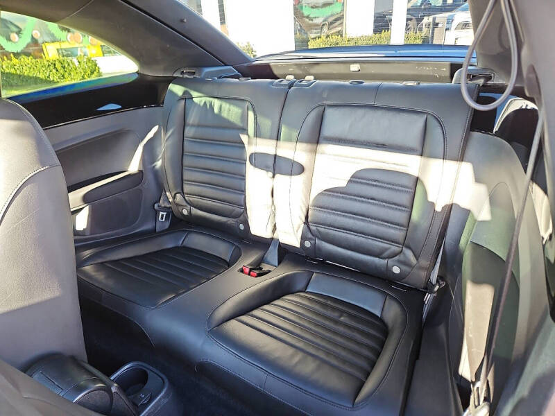 2013 Volkswagen Beetle R-Line PZEV