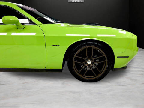 2015 Dodge Challenger R/T Plus Shaker