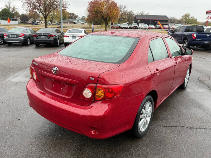 2010 Toyota Corolla LE