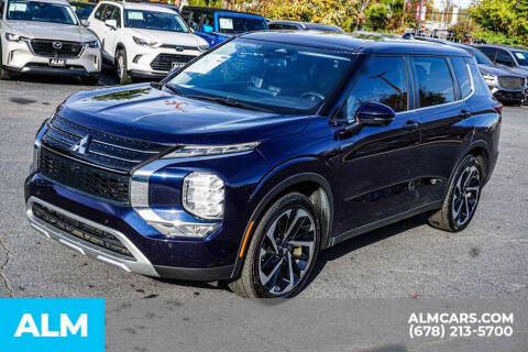 2023 Mitsubishi Outlander SE