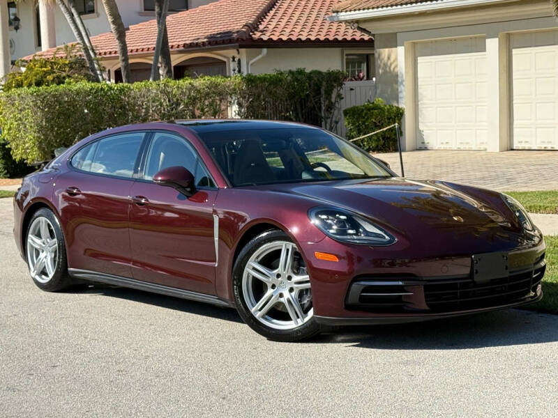 2018 Porsche Panamera 4 Executive
