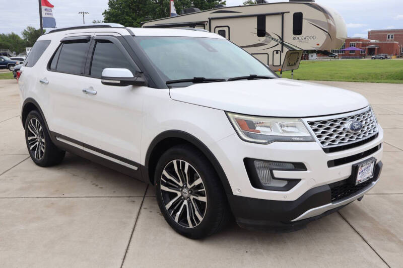 2017 Ford Explorer Platinum