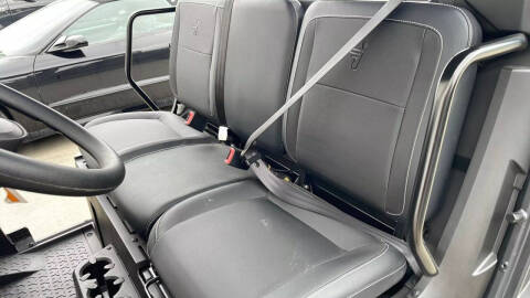 2024 Segway UT10S CREW