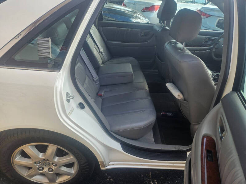 2002 Toyota Avalon XLS