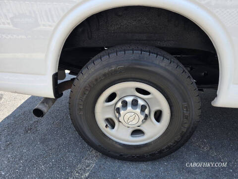 2017 Chevrolet Express 2500