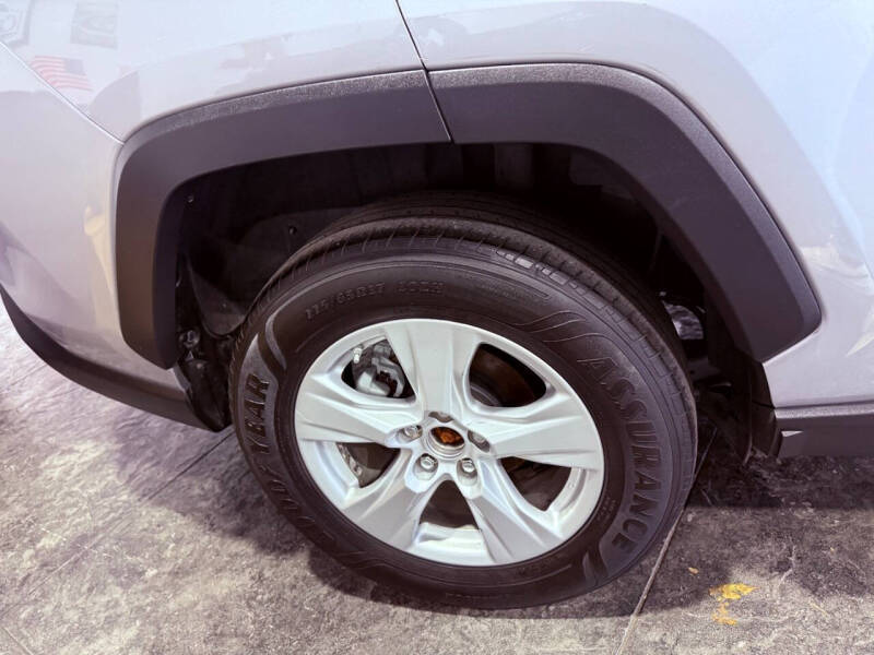 2019 Toyota RAV4 Hybrid LE