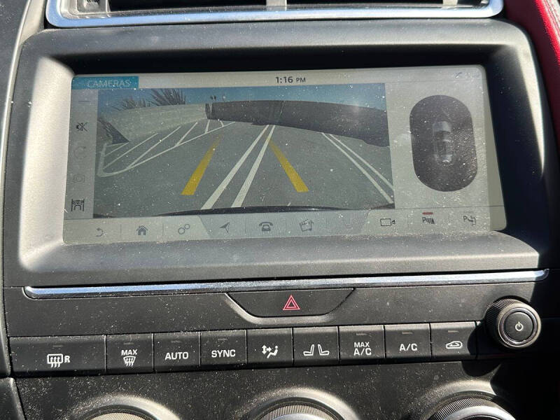 2019 Jaguar E-PACE P300 R-Dynamic SE