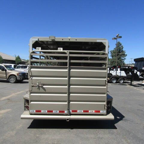 2025 GR 32FT TRAINER STOCK COMBO