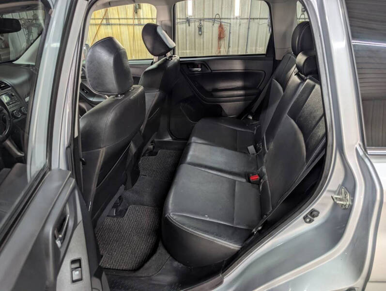 2014 Subaru Forester 2.5i Limited