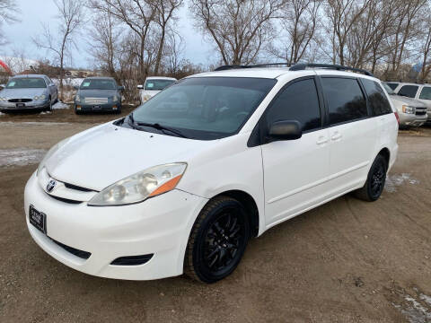 2008 Toyota Sienna for sale at 5 Star Motors Inc. in Mandan ND