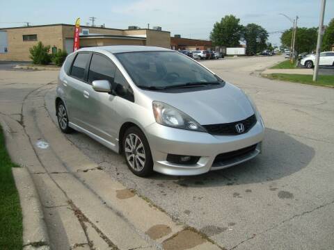 2012 Honda Fit for sale at ARIANA MOTORS INC in Addison IL