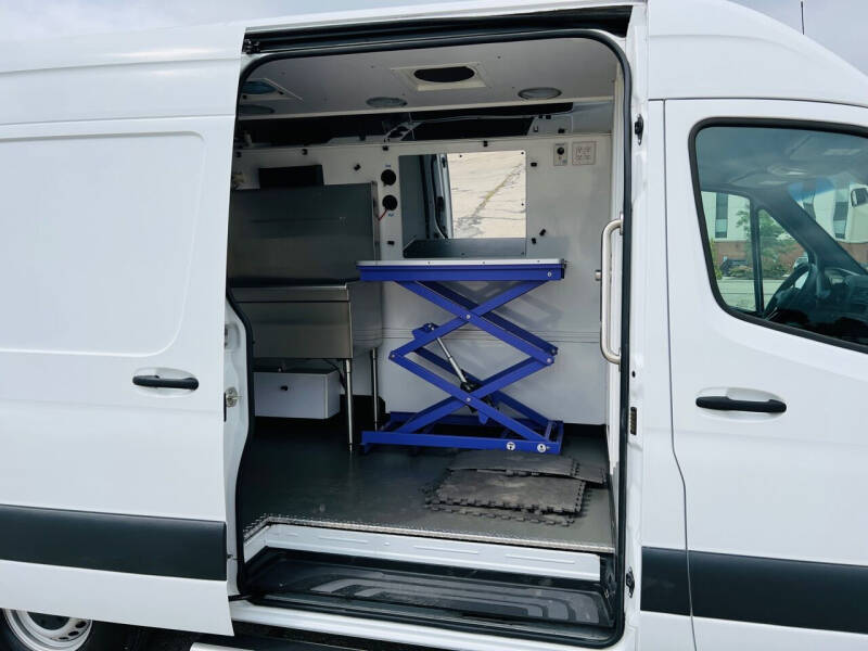 2019 Mercedes-Benz Sprinter 2500